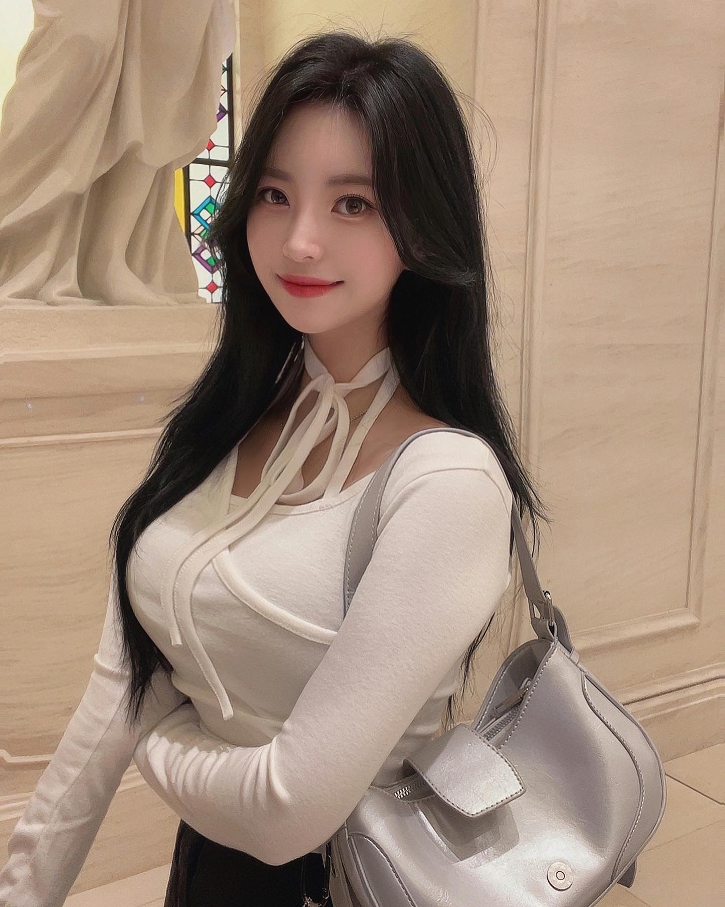 美国菲尼克斯找小姐包夜服务同城高质量外围女上门